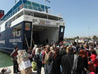 Στο 100% η πληρότητα στα πλοία - Φέυγουν και οι τελευταίοι εκδρομείς